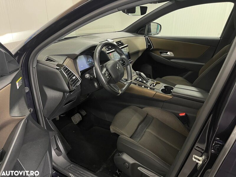 DS AUTOMOBILES DS7 CROSSBACK