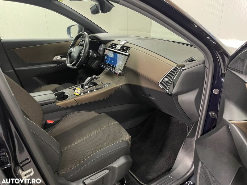 DS AUTOMOBILES DS7 CROSSBACK